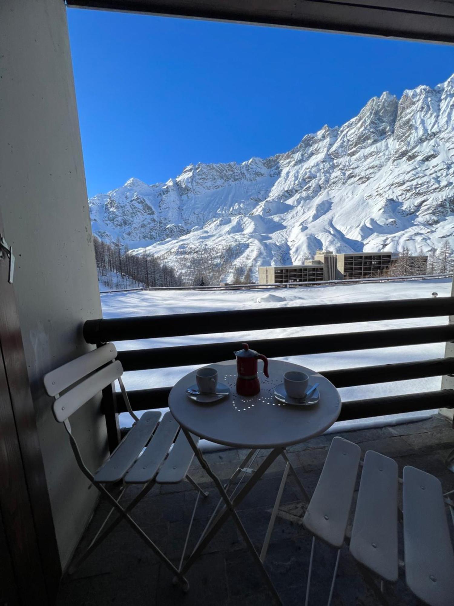 Cervinia - Matterhorn Apartments ブレウイル・チェルヴィナイア エクステリア 写真