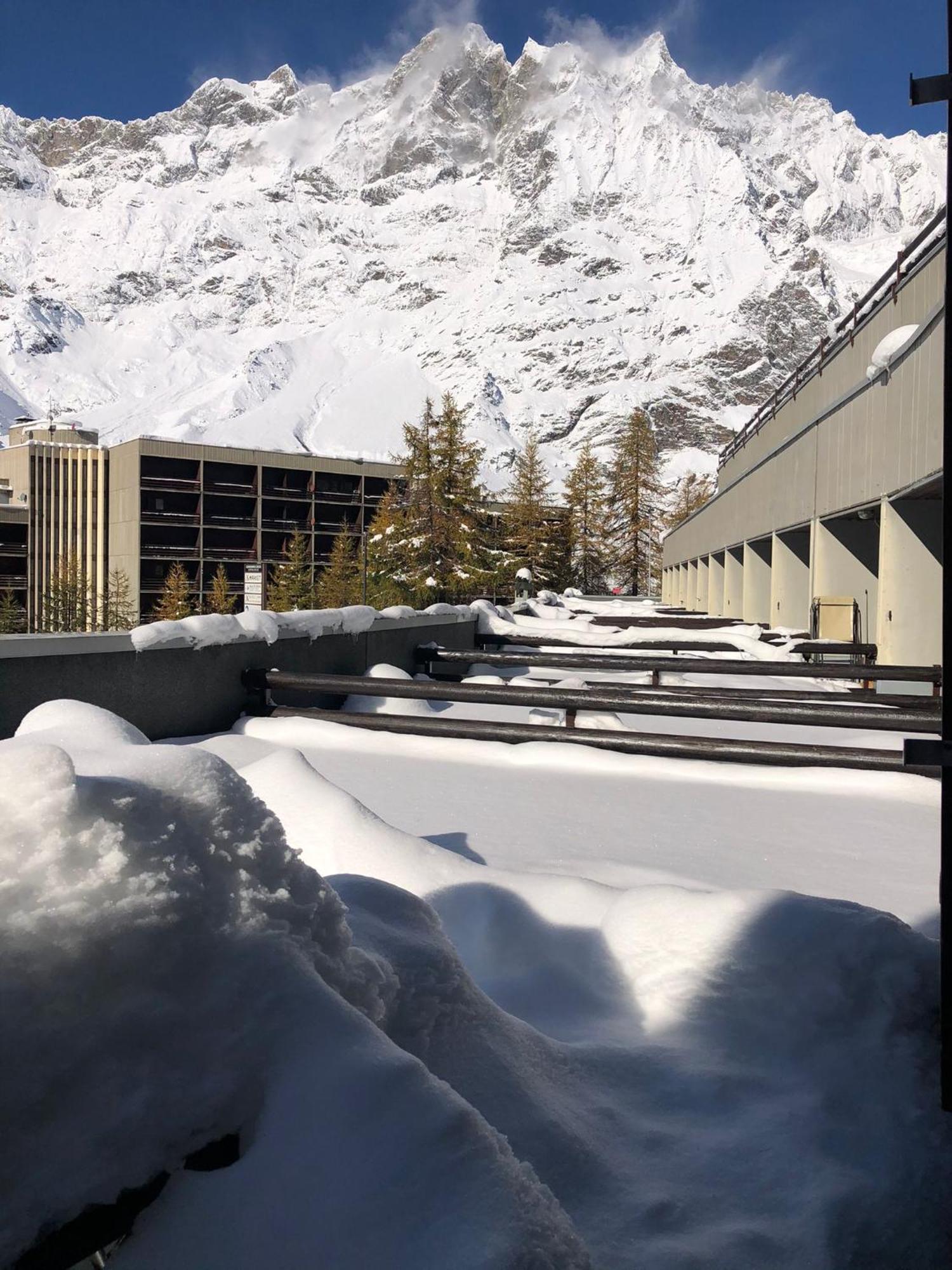Cervinia - Matterhorn Apartments ブレウイル・チェルヴィナイア エクステリア 写真